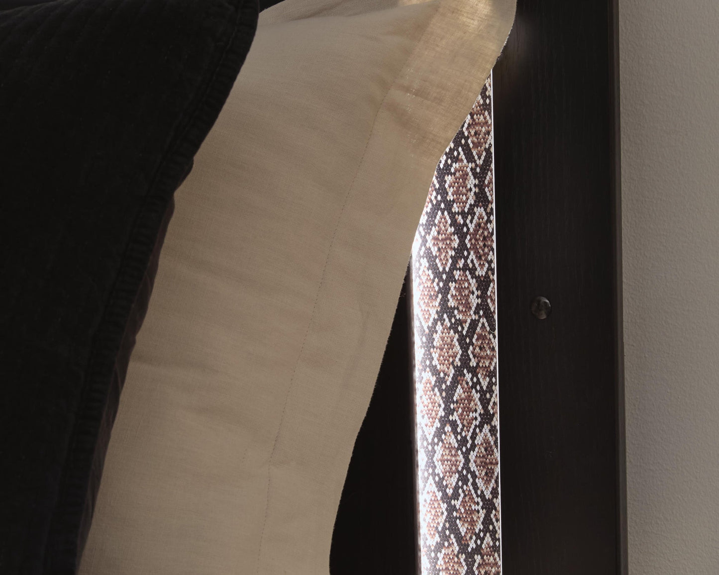 Shoralli King Panel Bed