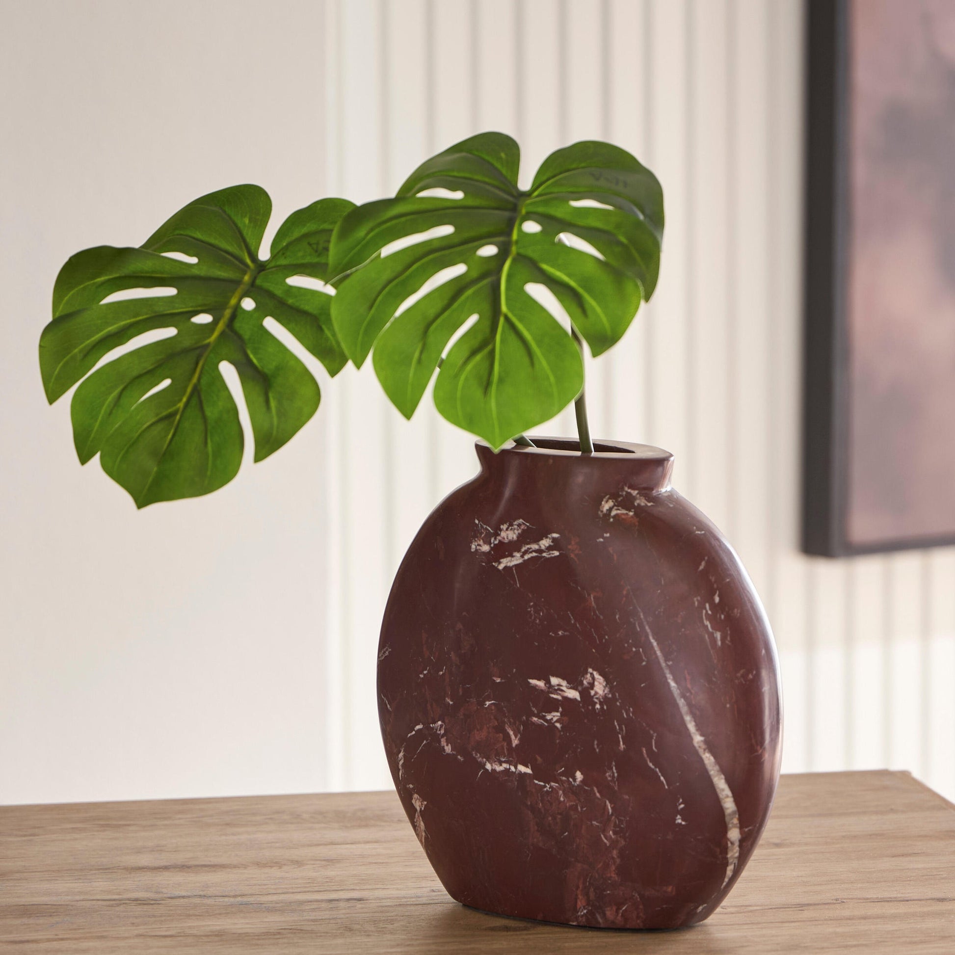 Dashner Vase – Butler Furniture